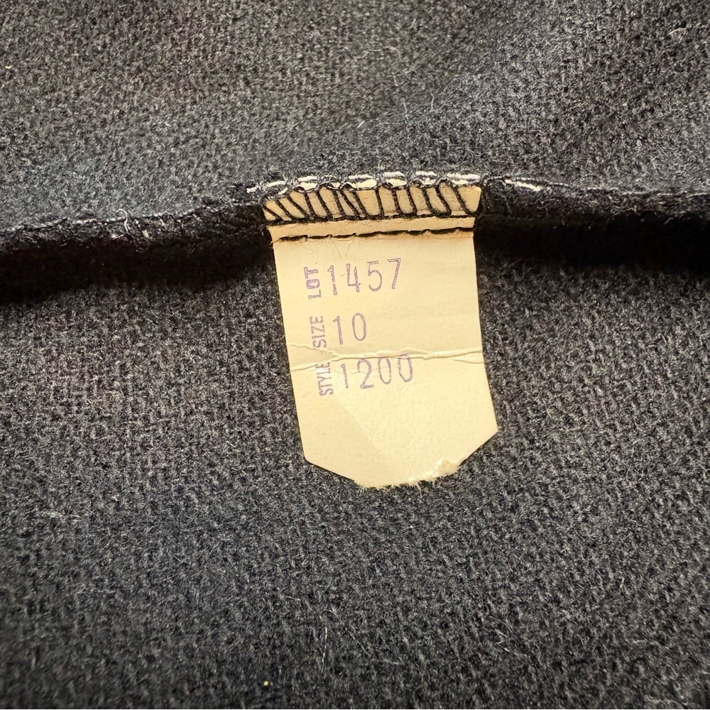 Vintage Degrees trench coat. - Picture 13 of 15
